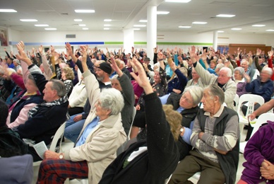 Papakura supercity meeting attended by over 1000 residents, 04May2009.